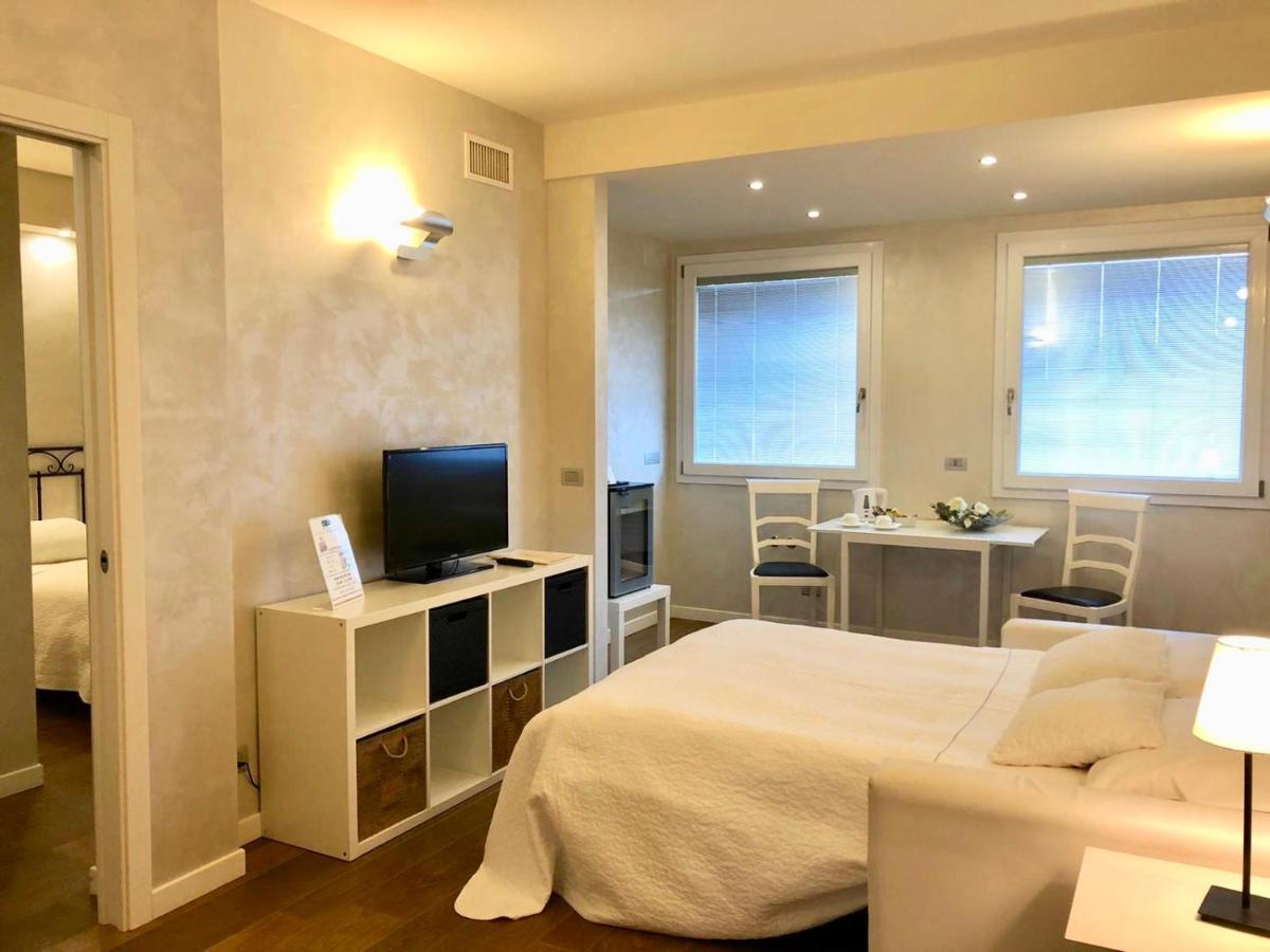Hotel Ferro Di Cavallo Павулло-нель-Фриньяно Экстерьер фото