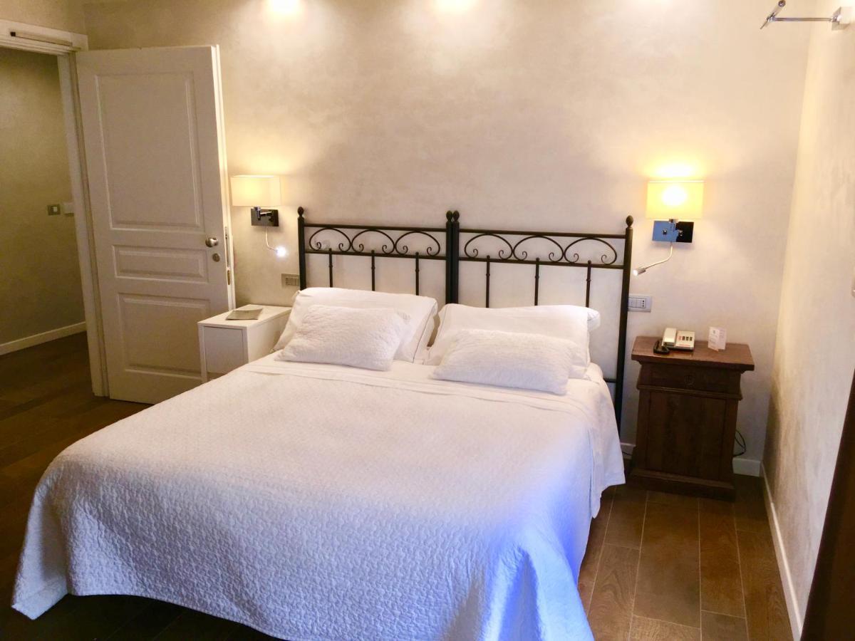 Hotel Ferro Di Cavallo Павулло-нель-Фриньяно Экстерьер фото